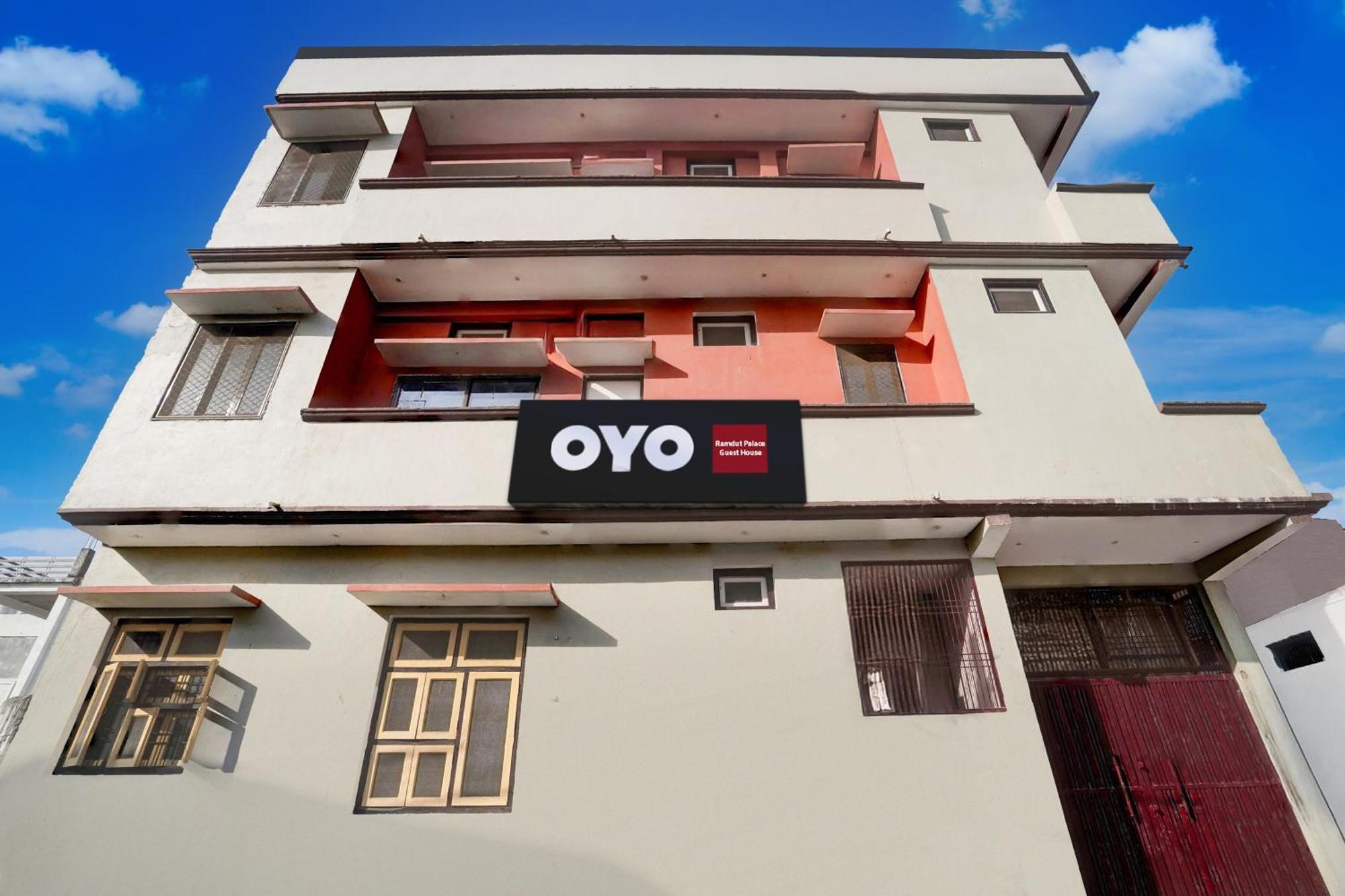Hotel O Ramdut Palace Guest House Faizabad Экстерьер фото